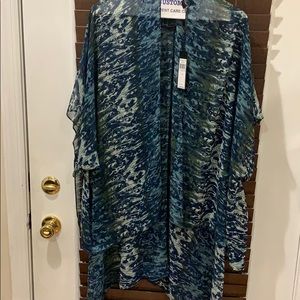 Beautiful dress cover$20